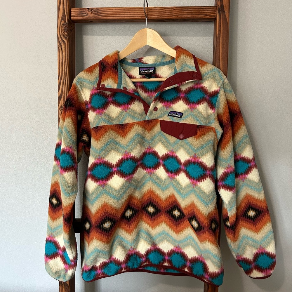 Patagonia Synchilla Teal and Burgundy Fleece